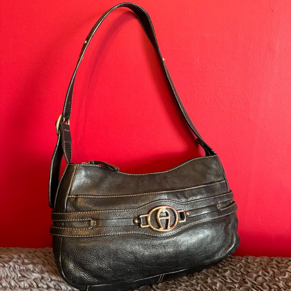 Etienne Aigner Black Leather Shoulder Bag / 3 Compartments - Picture 2 of 7
